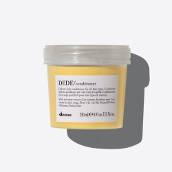 Делікатний зволожуючий кондиціонер Davines DEDE / Conditioner 250ml