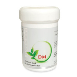 Зволожуючий крем для жирної шкіри SPF 15 250 мл ONmacabim DM Line Moisturizing Cream