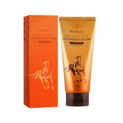  Пінка для вмивання на основі кінського жиру DEOPROCE Horse Oil Hyalurone Cleansing Foam 170g